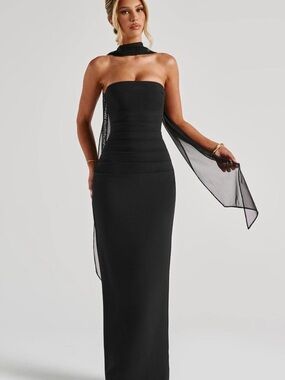 BABYBOO YULIA Strapless Black Maxi Dress with Sheer Scarf